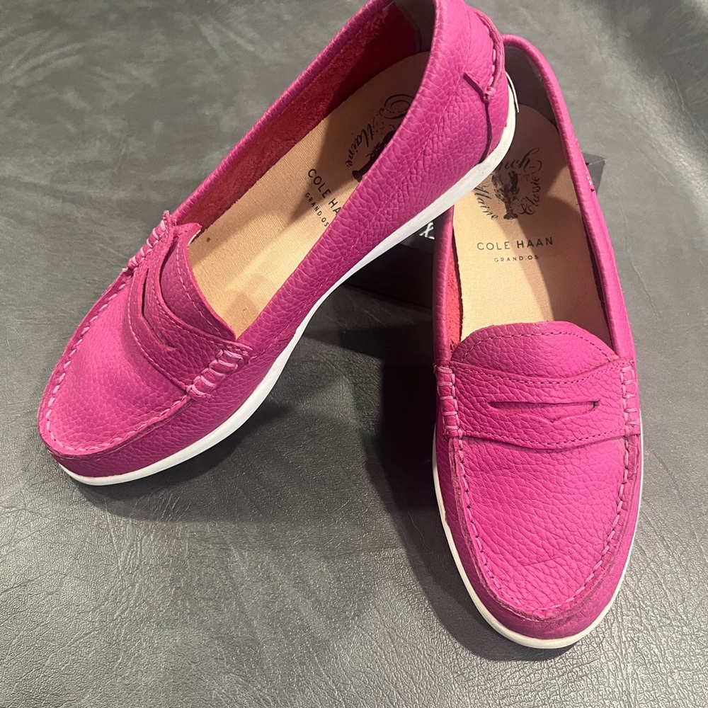 Cole Haan Women's Fuchsia Loafers
